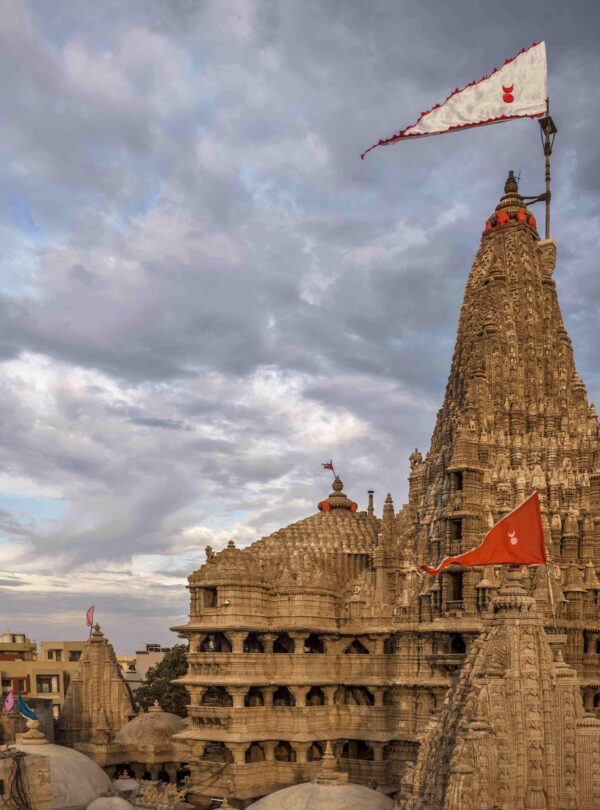 Dwarka (Dwarkadhish Temple)